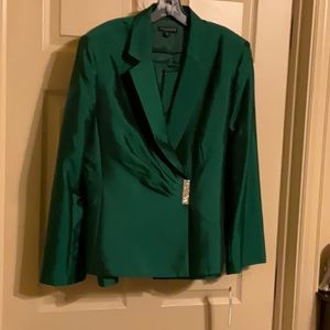 Tahari Skirt Suit,size 16